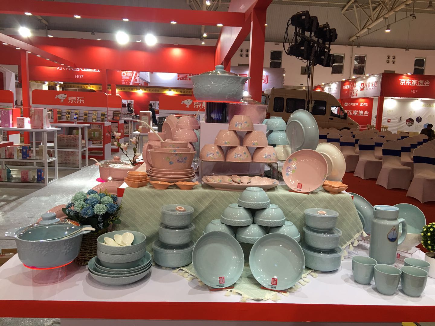 京东家博会，赢多多强势来袭
